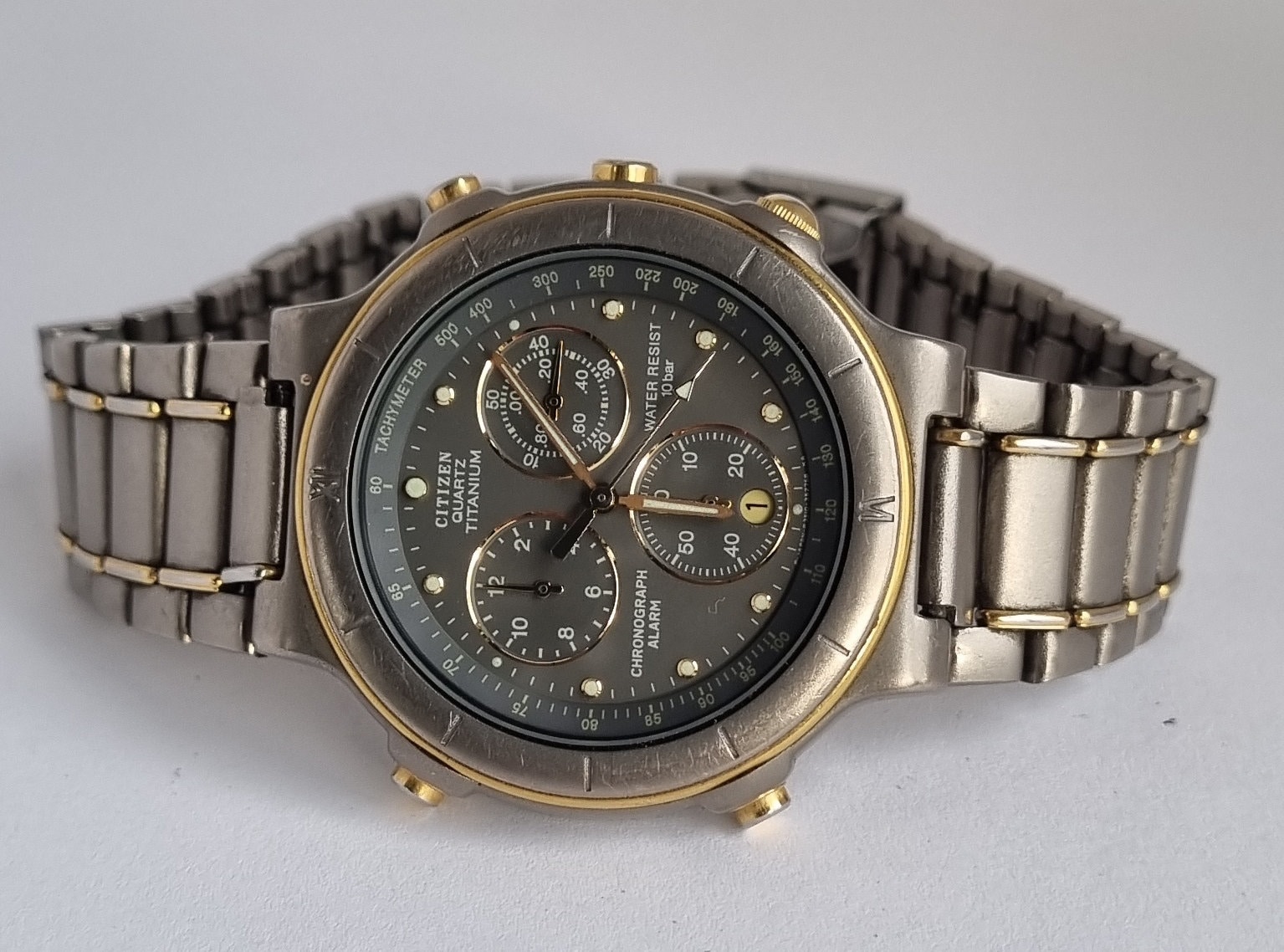 Vintage Rare 1993 Citizen 3510-352408 Titanium Men's Quartz Alarm