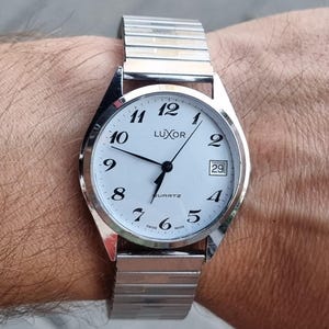 Vintage 1990 Swiss LUXOR 15461 Silver Dial Men's Quartz Watch w Day
