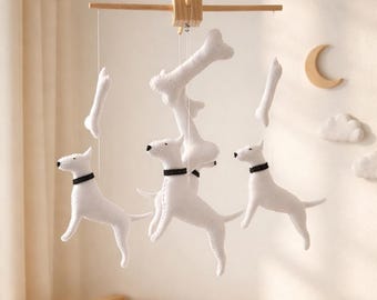 Mobile per culla con motivo Bull Terrier bianco, mobile per cameretta dei bambini, mobile per cameretta dei bambini, mobile in feltro con animali, mobile per gatti da appendere, mobile per neonati, mobile per bambine, decorazione per cameretta dei bambini