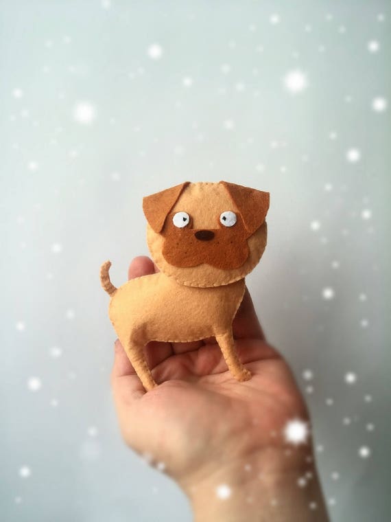 pug peluche