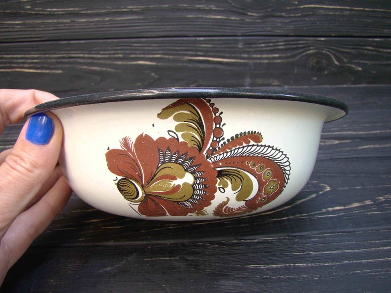 Enamel Bowl Vintage Enamelware Country Kitchen Decor Retro Home Decor Farmhouse Decor Rustic Bowl Old Bowl Soviet Shabby Chic Bowl