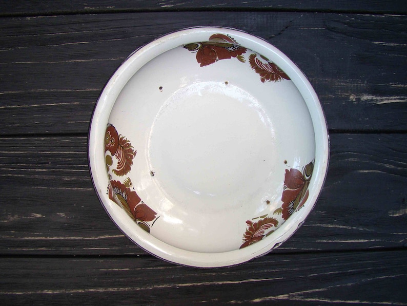Enamel Bowl Vintage Enamelware Country Kitchen Decor Retro Home Decor Farmhouse Decor Rustic Bowl Old Bowl Soviet Shabby Chic Bowl