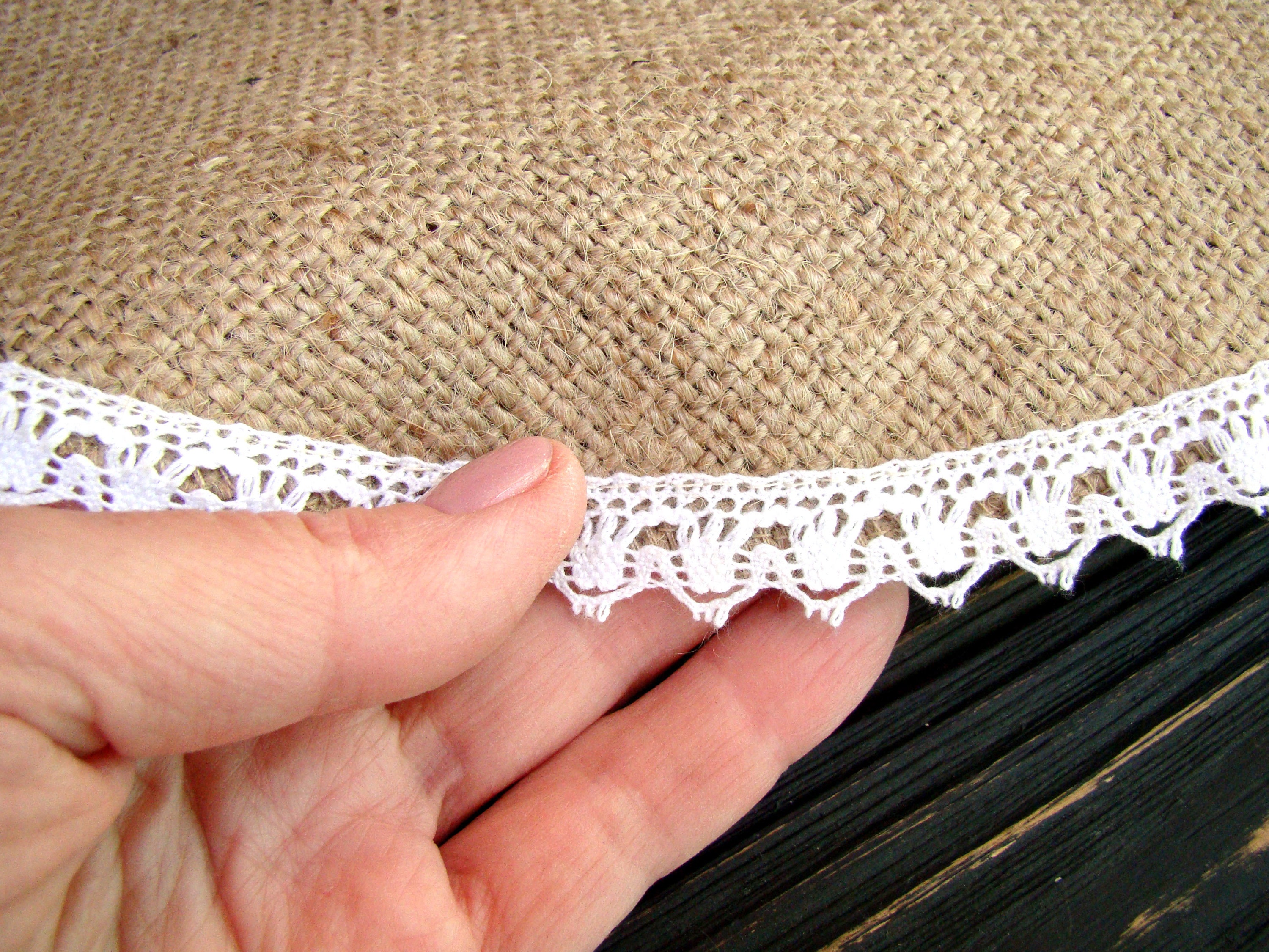 Round burlap placemat Circular wedding centerpiece Burlap and Etsy