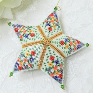 BEADED STAR PATTERN for 3D Puffy Peyote Flower Bouquet Star Ornament