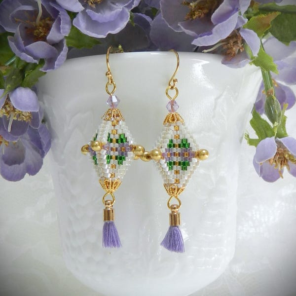 3D Peyote Tiny Pod Earring Christmas DIY TUTORIAL/PATTERN