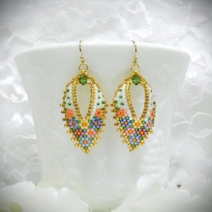 Brick Stitch Flower Bouquet Leaf Earrings TUTORIAL/PATTERN