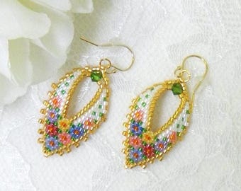 Brick Stitch Flower Bouquet Leaf Earrings TUTORIAL/PATTERN