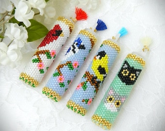 Hand Perlen Peyote Stitch Kardinal, Blauhäher, & Finch Nadel Etui Röhren