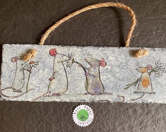 Mice Slate Wall Hanging: Handcrafted Cottagecore Home Decor