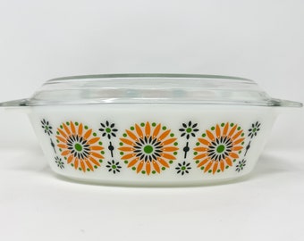 Oval JAJ Pyrex Iris Orange Medallion 524 Casserole Dish Rare