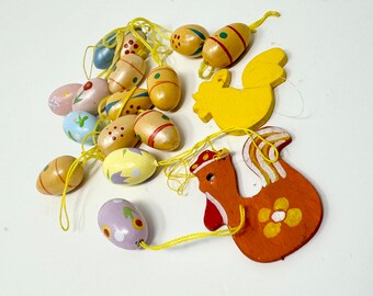 Vintage set of 15 Easter Eggs and two wooden birds Hanging Tree Decoration German Erzgebirge Handpainted