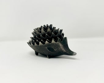 Walter Bosse Style Black Hedgehog Novelty Set mit 6 verschachtelten Aschenbechern