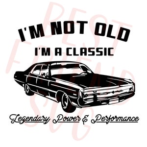 Fête des pères cadeau svg, papa svg, pères cadeau svg, svg de voiture classique, couper des fichiers pour cricut. Je ne suis pas vieux, je suis un classique svg png dxf chemise fichiers