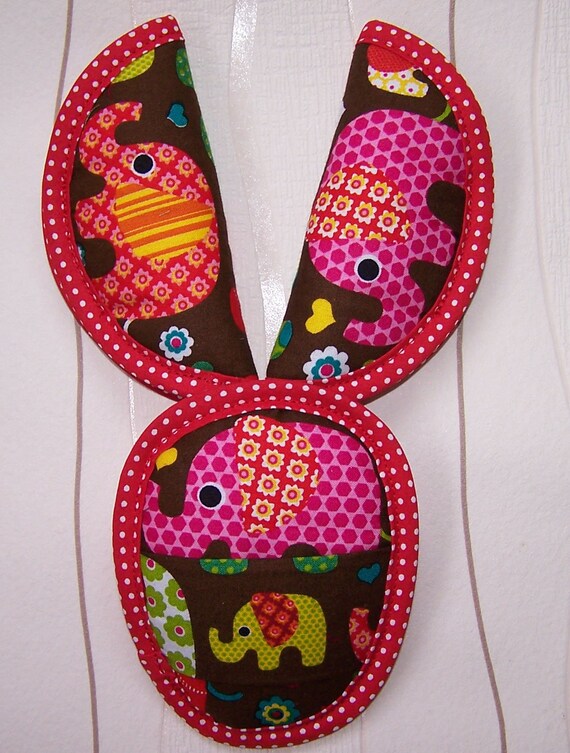 Shoulder pads and crotch cover for infant car