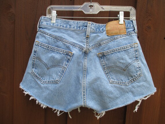 levis 501 button fly shorts