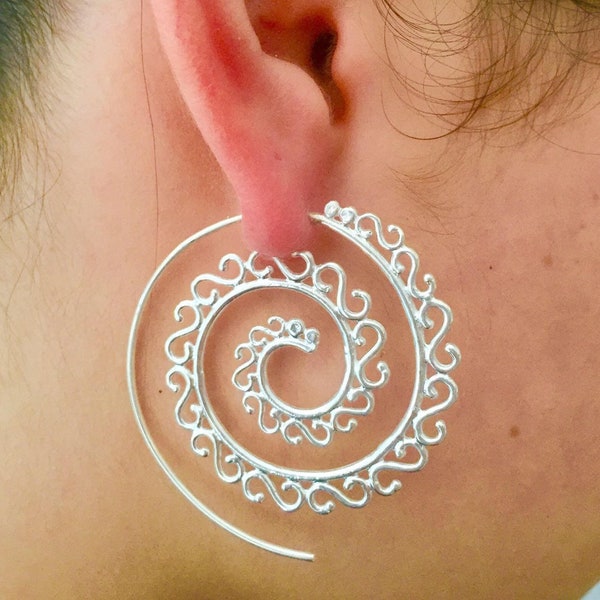 Silver Earrings - Silver Spiral Earrings - Gypsy Earrings - Tribal Earrings - Ethnic Earrings - Indian Earrings - Statement Earrings ES125