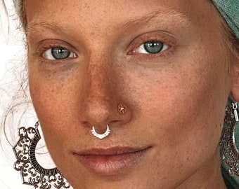 Tiny Sterling Silver Fake Septum Ring, Faux Septum Jewelry, Tribal Septum Piercing, Clip On Septum, Fake Nose Ring, Indian Septum Hoop SF1S