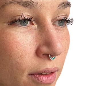 Maria tash nose piercings deals