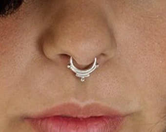 Fake Septum Ring - Faux Septum Ring - Fake Piercing - Clip On Piercing - Clip On Septum - Septum Jewelry - Septum Cuff - Nose Jewelry (SF9S)