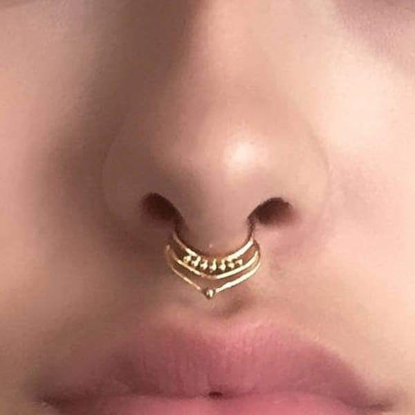 Indian Septum Ring, Gold Septum Piercing, Tribal Septum Ring, 16g Septum Nose Ring, 16g Septum Piercing, Nose Jewelry, Nose Piercing