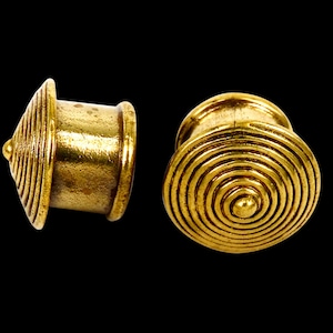 Gita Brass Plugs - Zatyczki do uszu - Kolczyki do uszu - Kolczyki plemienne - Kolczyki indyjskie - Kolczyki do piercingu - Biżuteria do pomiaru - Tunel do uszu - Tunel mosiężny (BT14)
