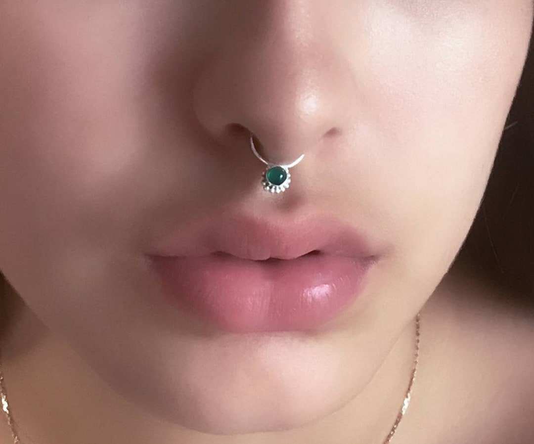 Medusa septum piercing best sale