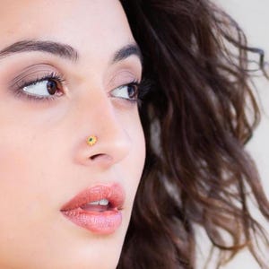 18k Gold Nose Stud, Indian Nose Stud, Nostril Stud, Tribal Nose Stud, Green Nose Stud, 20g Nose Stud, Gold Nose Piercing, Dainty Nose Stud