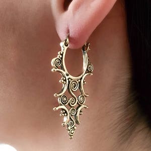Brass Earrings - Brass Hoops - Tribal Earrings - Indian Earrings - Ethnic Hoops - Tribal Hoops - Ethnic Earrings - Brass Jewelry - EB108