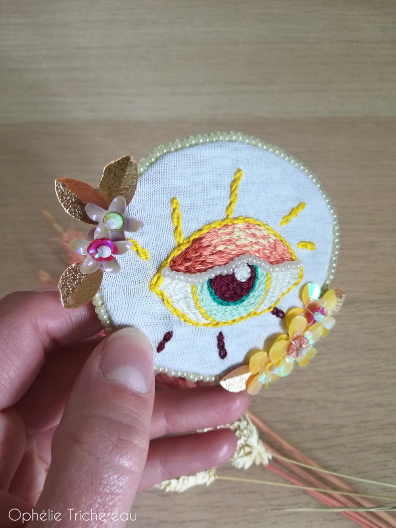 Yellow and orange eye, hand embroidery brooch with sequins and beads. image 4