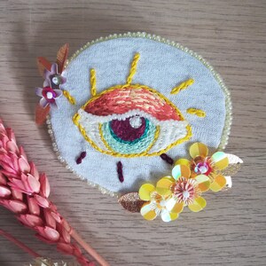 Yellow and orange eye, hand embroidery brooch with sequins and beads. image 2