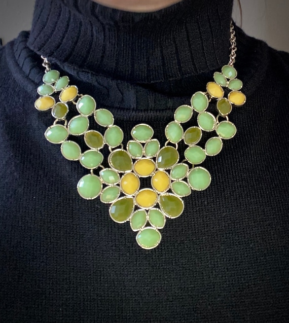 Costume Jewelry Bib Necklace Abstract Gems - Acry… - image 2