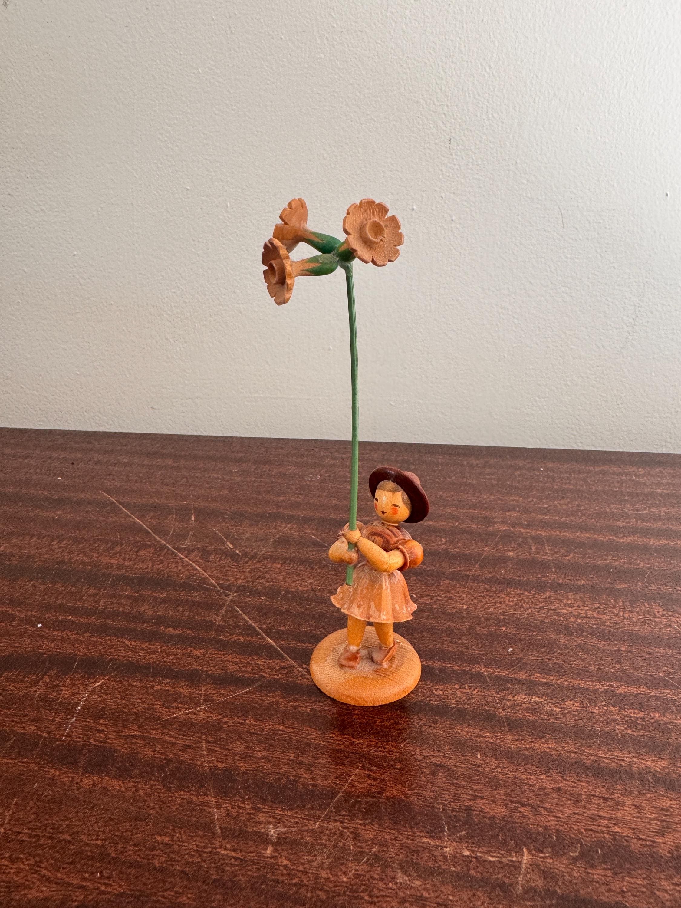 Erzgebirge Wooden Flower Girl - Etsy Erzgebirge Wooden Flower Girl - Etsy