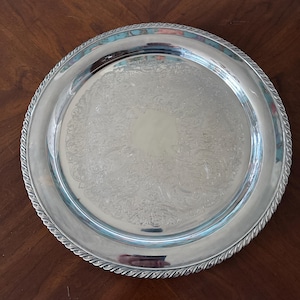 Oneida Silverplate Round Tray 14.75"