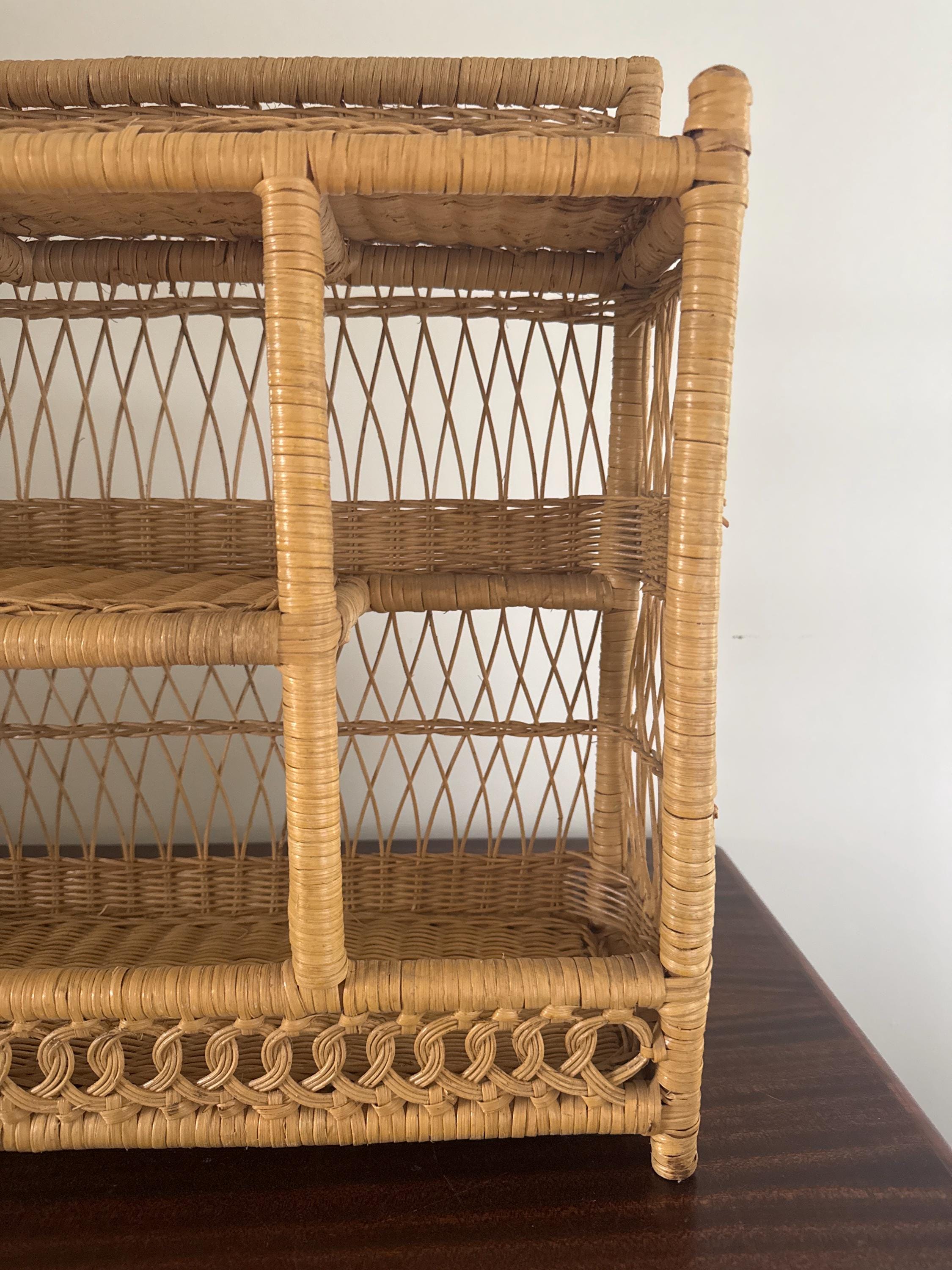 ヴィンテージ ナチュラル ウィッカー ラタン 壁掛け 3段 収納ラック