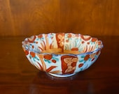 Antique Japanese Imari Scalloped Bowl