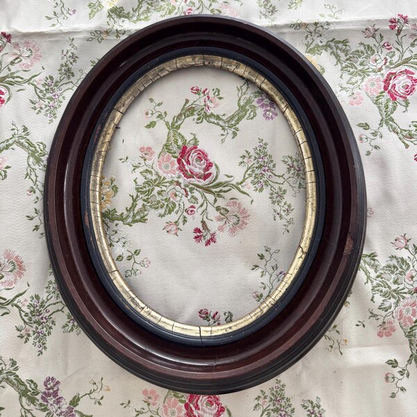 19th Century Victorian Deep Well Oval Mahogany Frame with Metallic Bezel 11" x 13"