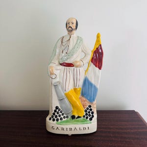 Staffordshire Flatback Figural Statue Giuseppi Garibaldi