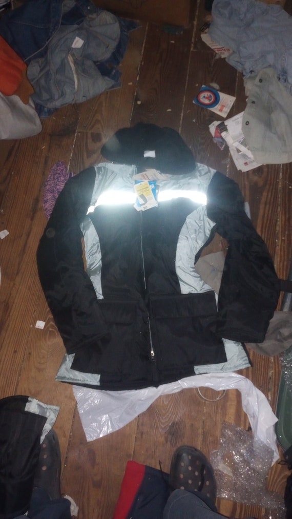 Walls vintage deadstock ski jacket mens 38-40 or l