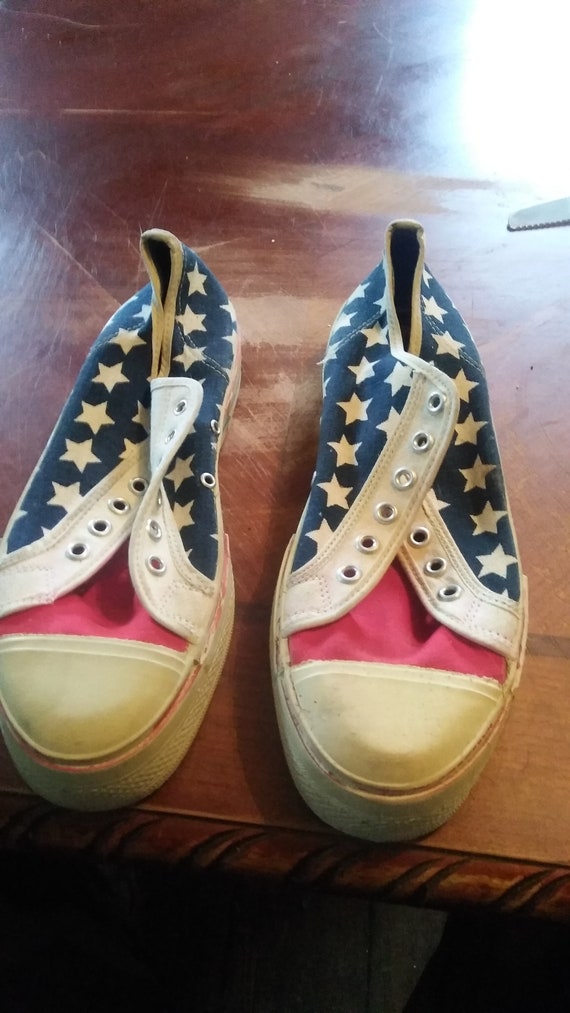 Vintage low top deadstock canvas mens left 9 right