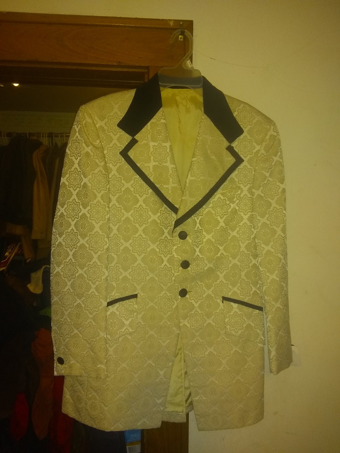 Tuxedo 1970 Tux Jacket Ivory Textured Coat With Black Lapelcoat Vintage