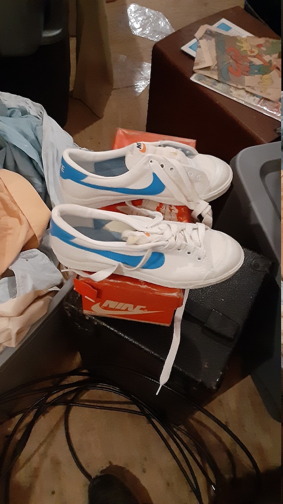 deadstock vintage nike