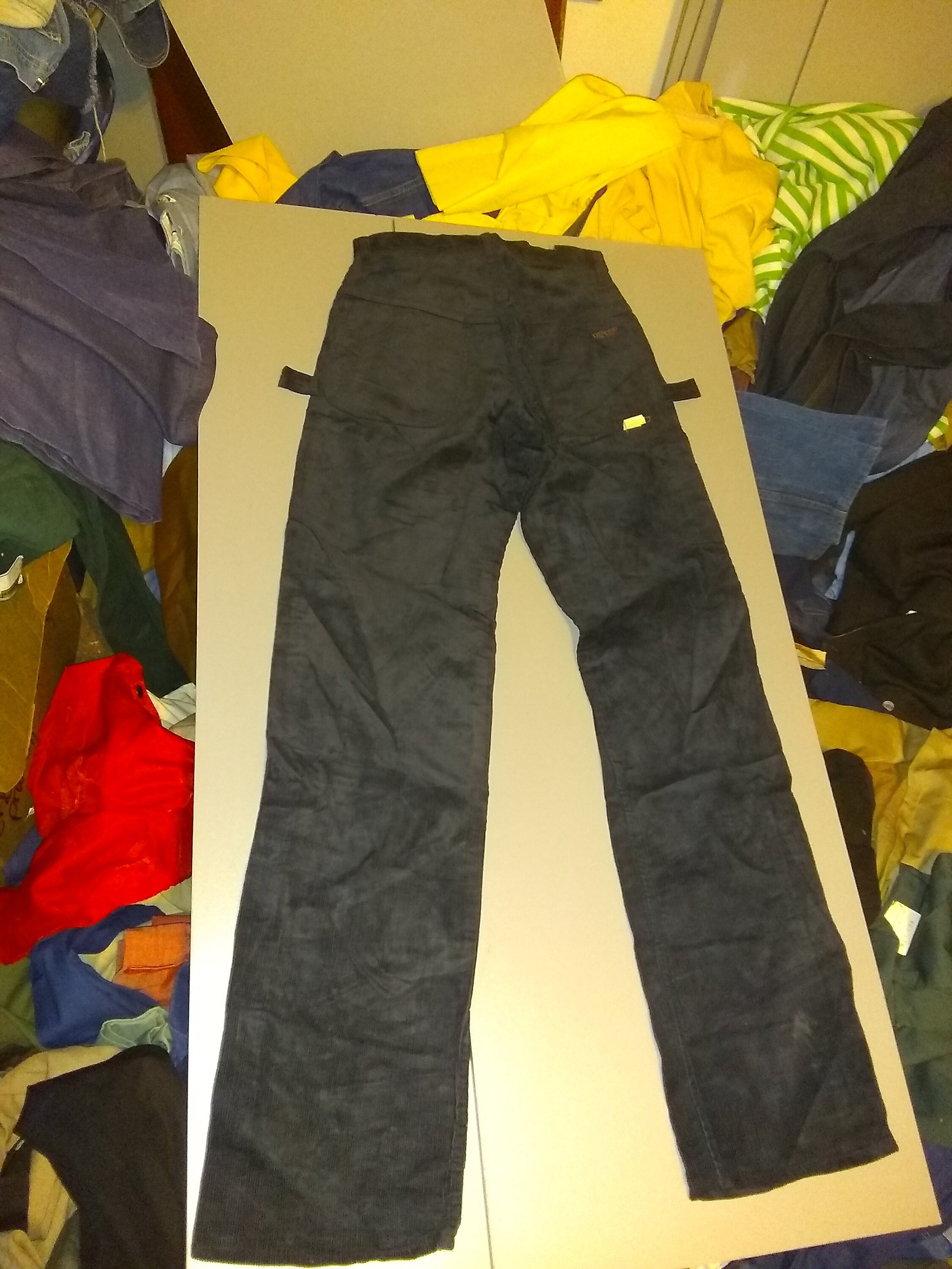 Vintage Deadstock Dee cee corduroy straight leg painter jeans hi rise hombres 28x34 carpenter pant 1970 USA pick tamaño wear t shirt shoe sneaker Vintage Deadstock Dee cee corduroy corduroy corduroy straight leg painter jeans hi rise hombres 28x34 carpenter pant 1970 USA pick tamaño wear t shirt shoe sneaker 2993b9