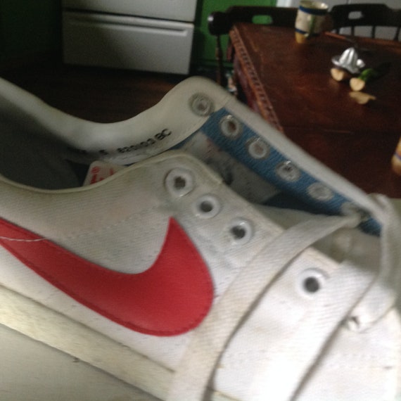 1981 nike vintage deadstock sneakers shoes low to… - image 5