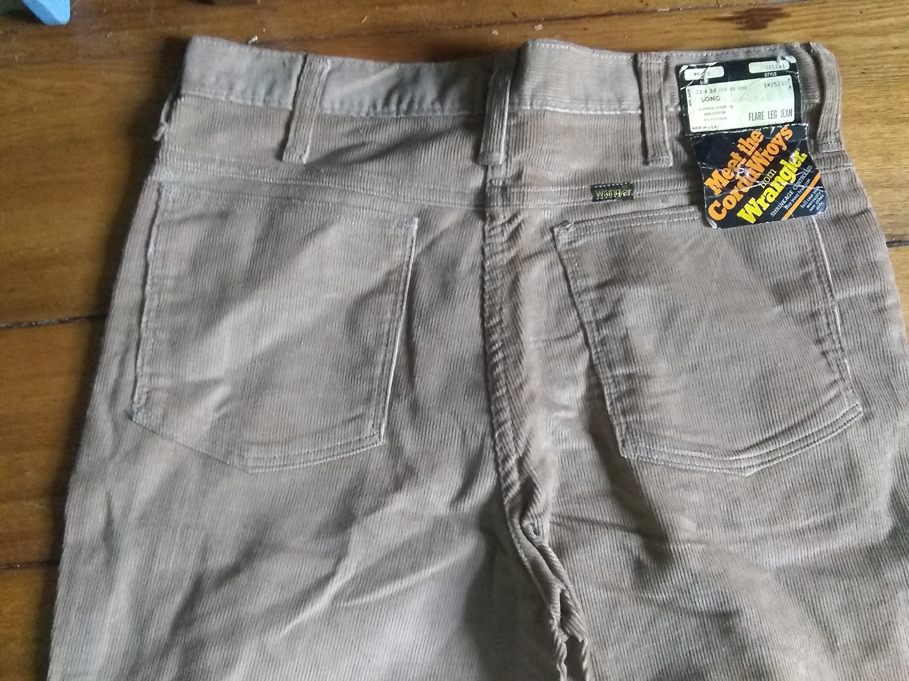 Wrangler Corduroy Flare Bellbottom Men 