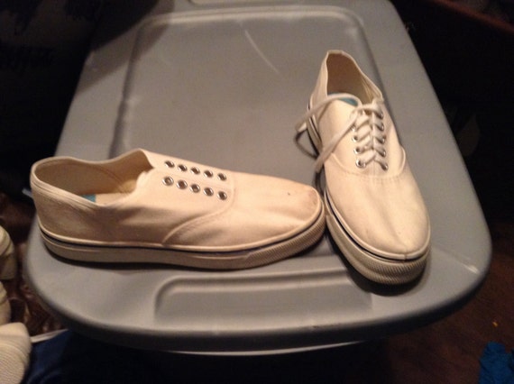 Deadstock vintage sneakers canvas 1960's Main Deck