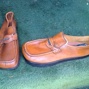 Vintage Anne Kalso Earth Shoes Men s or Women s Negitive Heel 1970 Pick Size New Old Leather Deadstock Wear Jeans Pants T Shirt Coat Jacket Etsy Canada