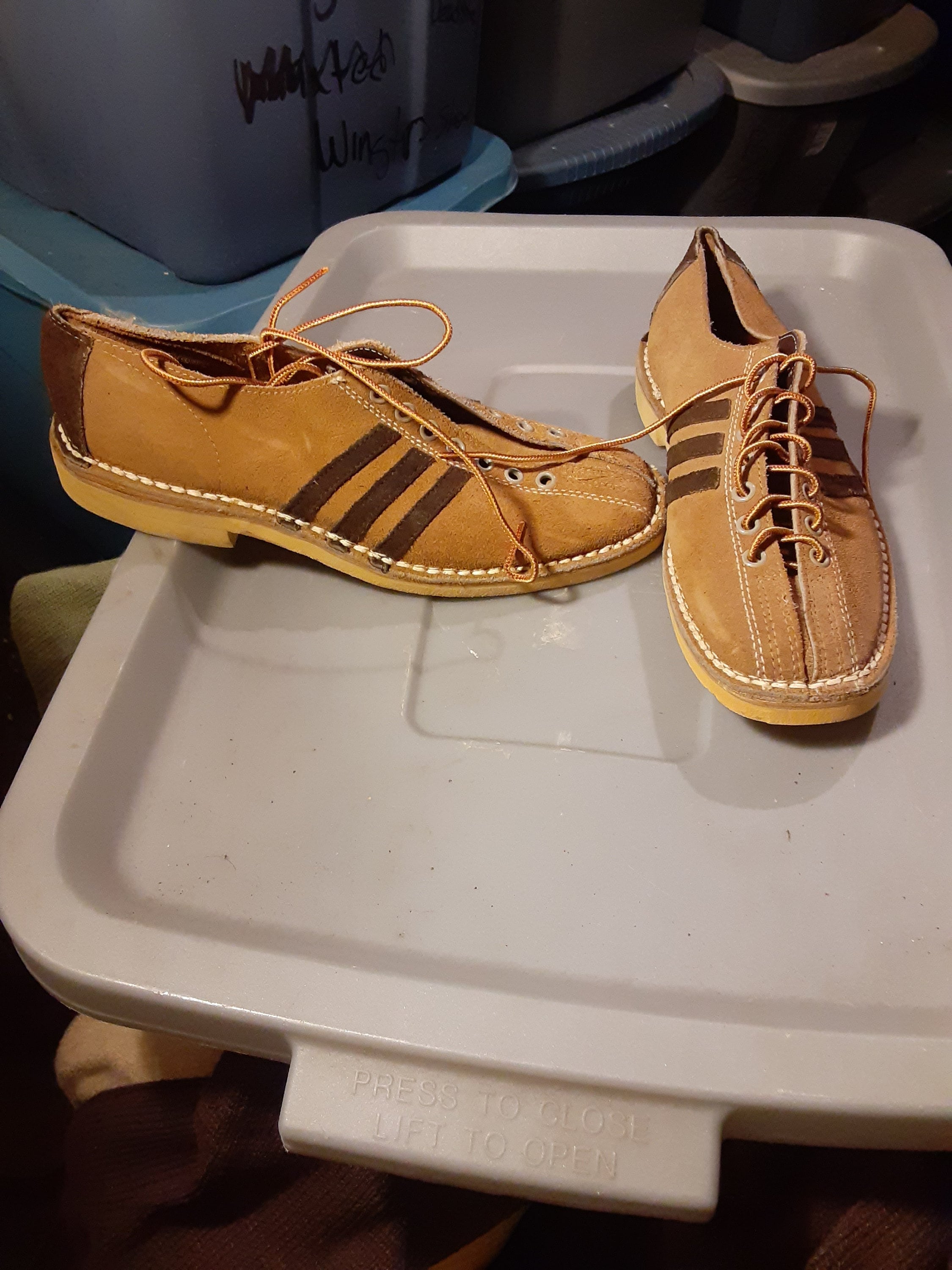Vintage Deadstock Suede Sneaker Shoe Men 7 9 9.5 10 NOS 1960