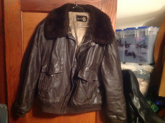 Vintage men's size 40 or 46 pick 1 coat leather b… - image 3