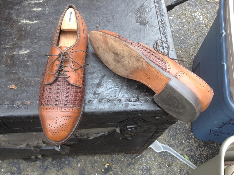allen edmonds shoe shine