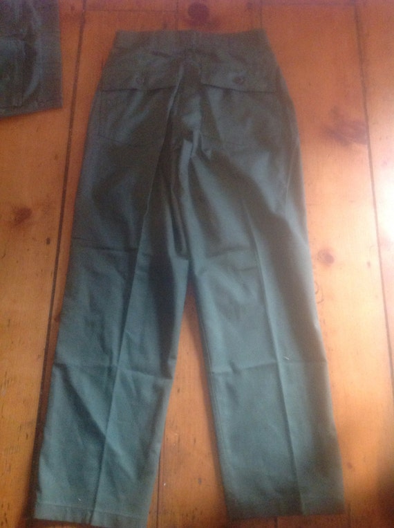 Deadstock 10 pair Vintage deadstock and used men's jeans USA pa… - Gem